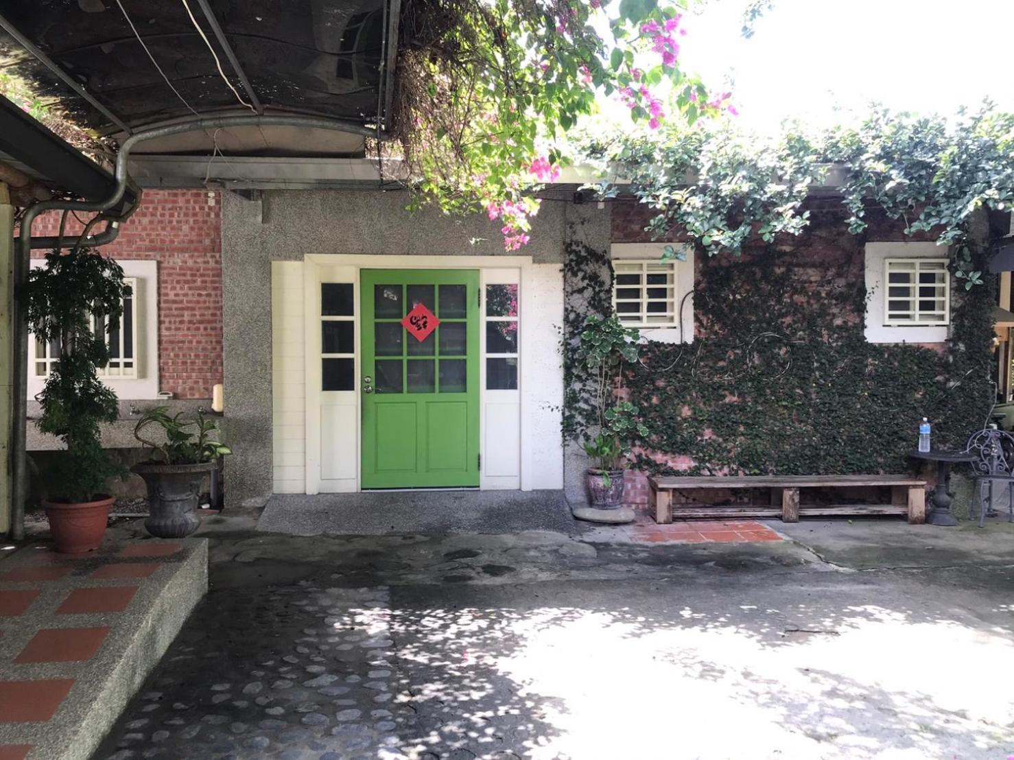 嘉義竹崎白樹腳驛棧萬坪生態包棟烤肉親子民宿 Fujin Extérieur photo