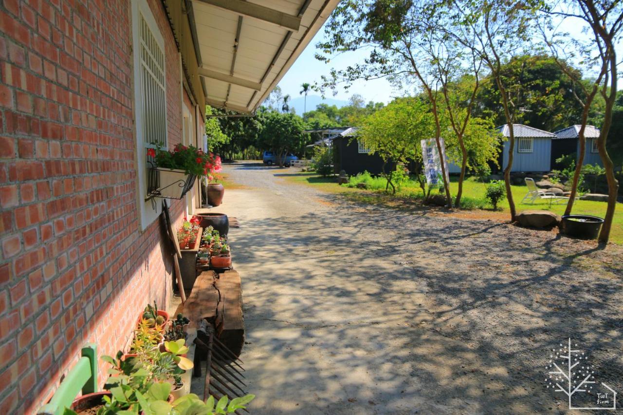嘉義竹崎白樹腳驛棧萬坪生態包棟烤肉親子民宿 Fujin Extérieur photo